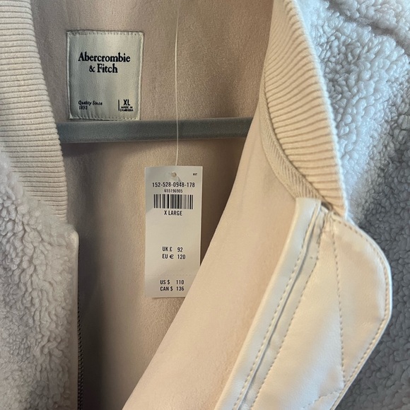 Abercrombie and Fitch Sherpa Teddy fleece coat size XL - Picture 3 of 4